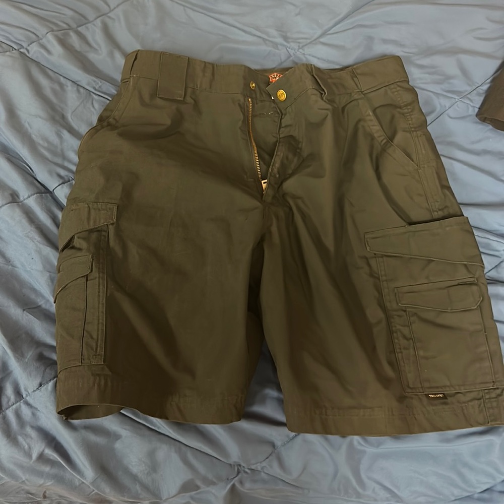 Try-Spec Tactical Cargo Shorts
